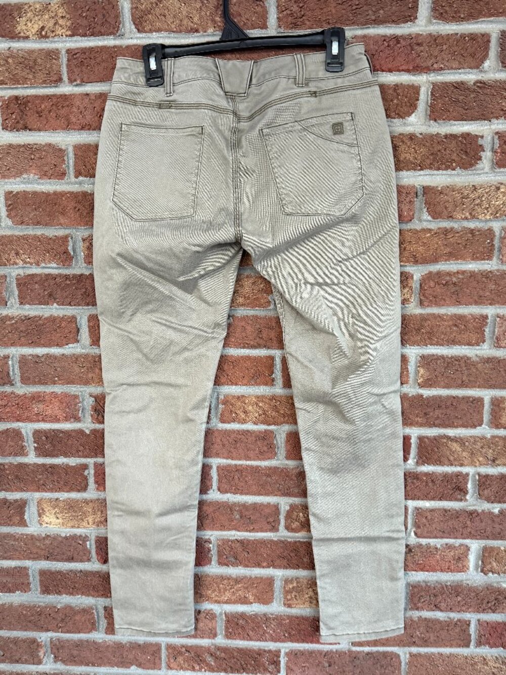 5.11 tactical gear pants * womens size 6 * tan